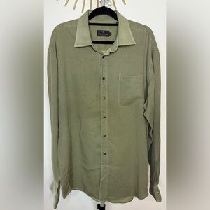 Men’s Bugatchi olive green button down long sleeve shirt 100% tencel XL EUC